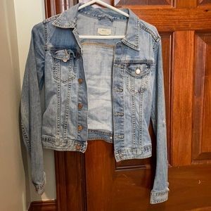 Women’s jean jacket